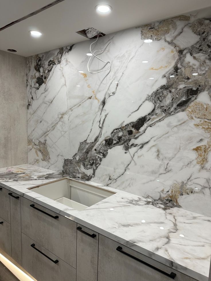 Wrapping Service Dubai